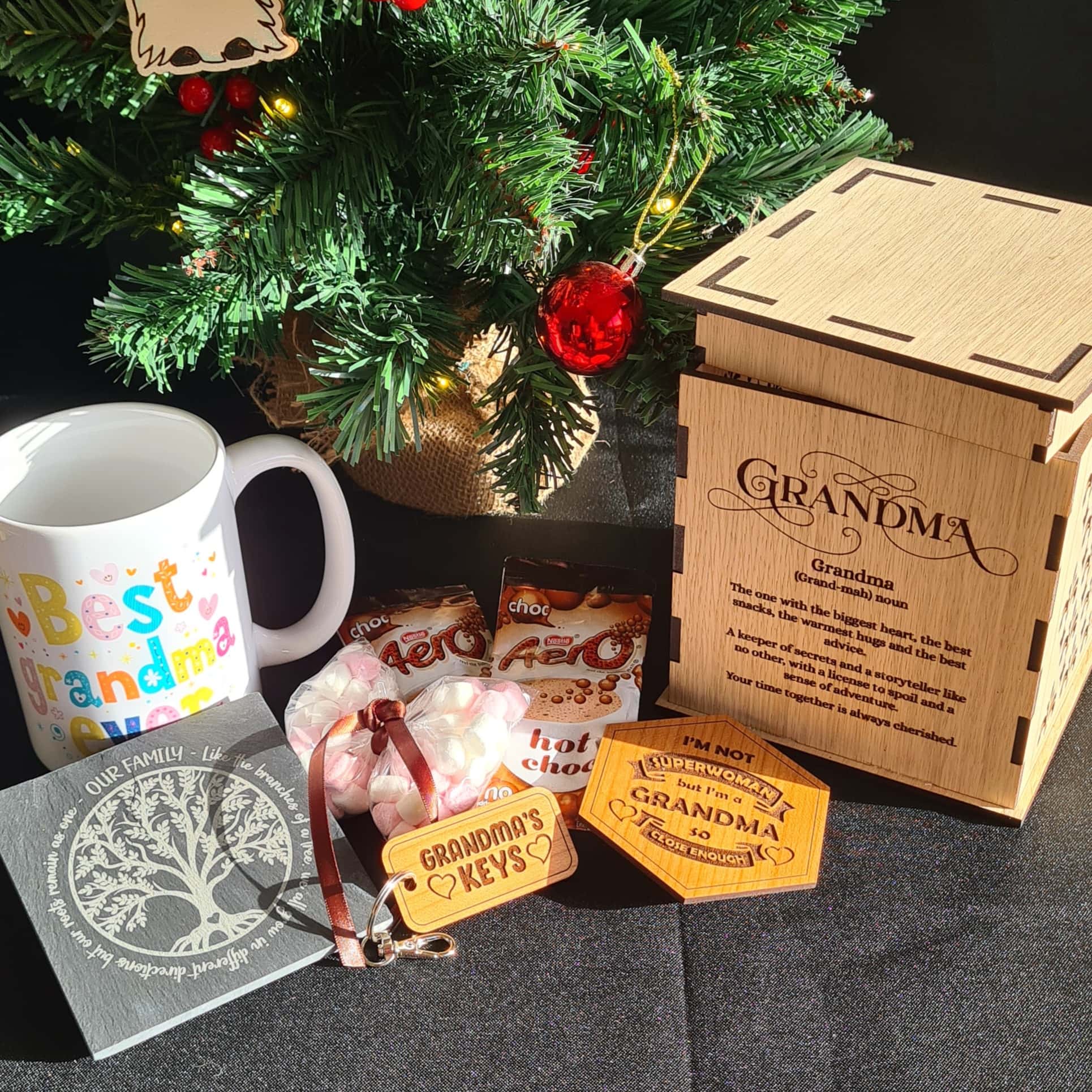 Deluxe Grandma Christmas Gift Box