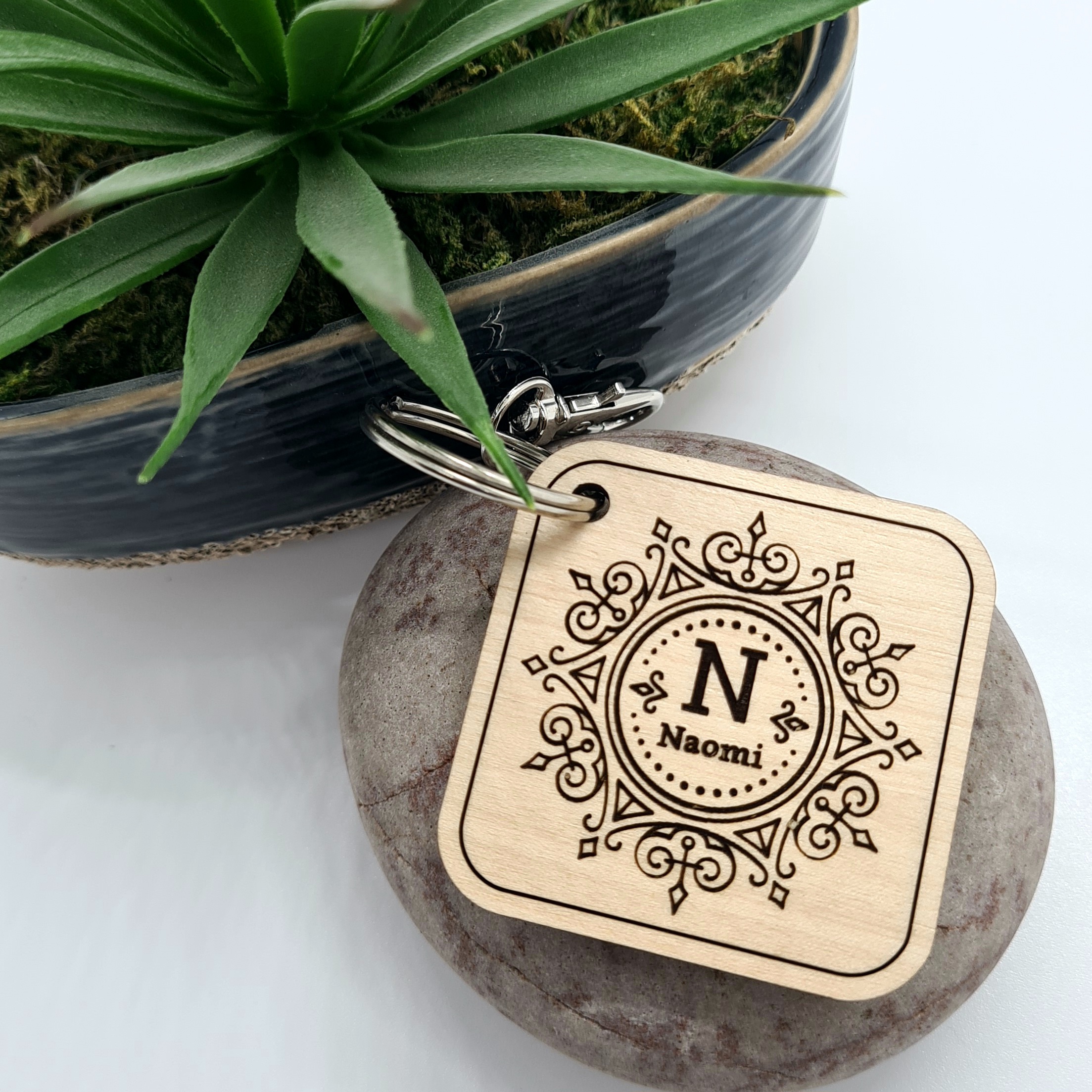 Maple Engraved Vintage Monogram Keyring